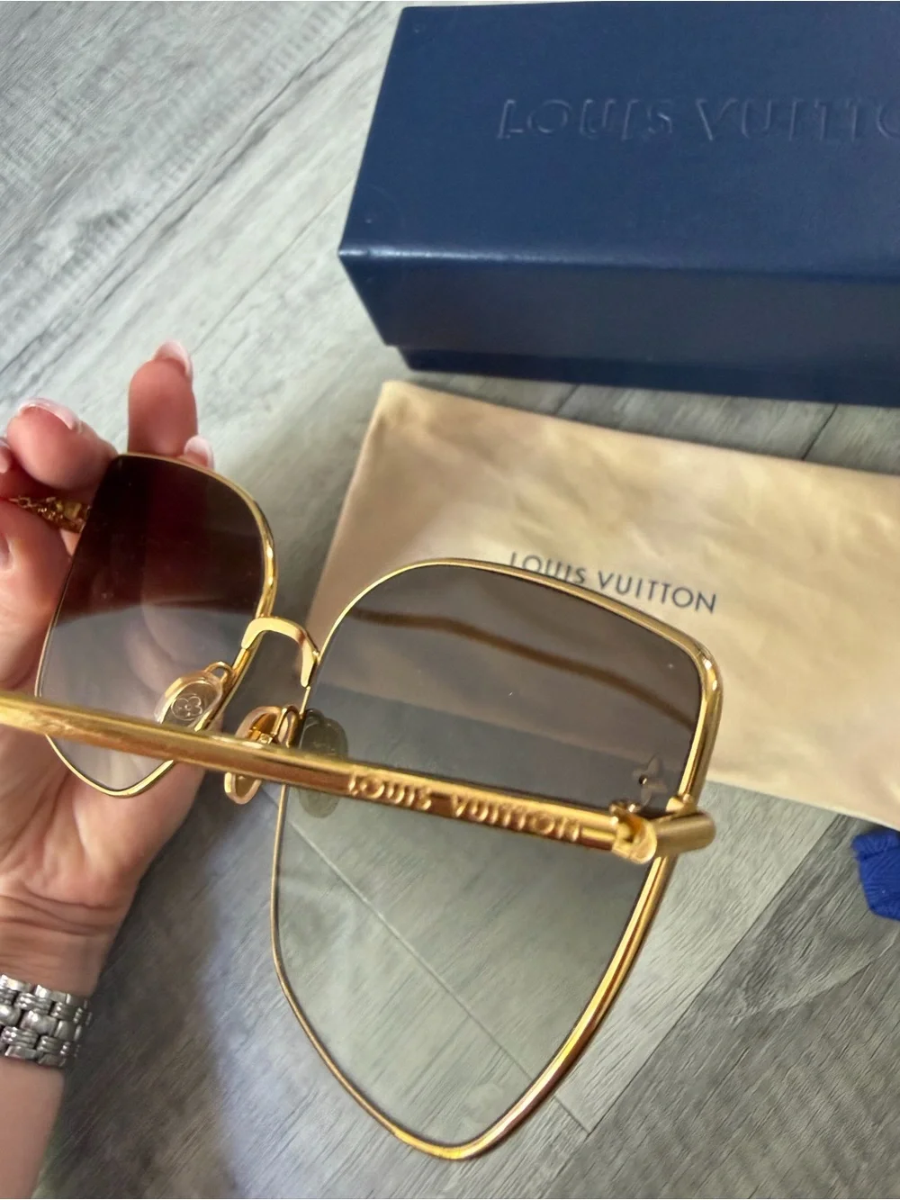 Louis Vuitton Gold Frame Brown Gradient Women's Sunglasses